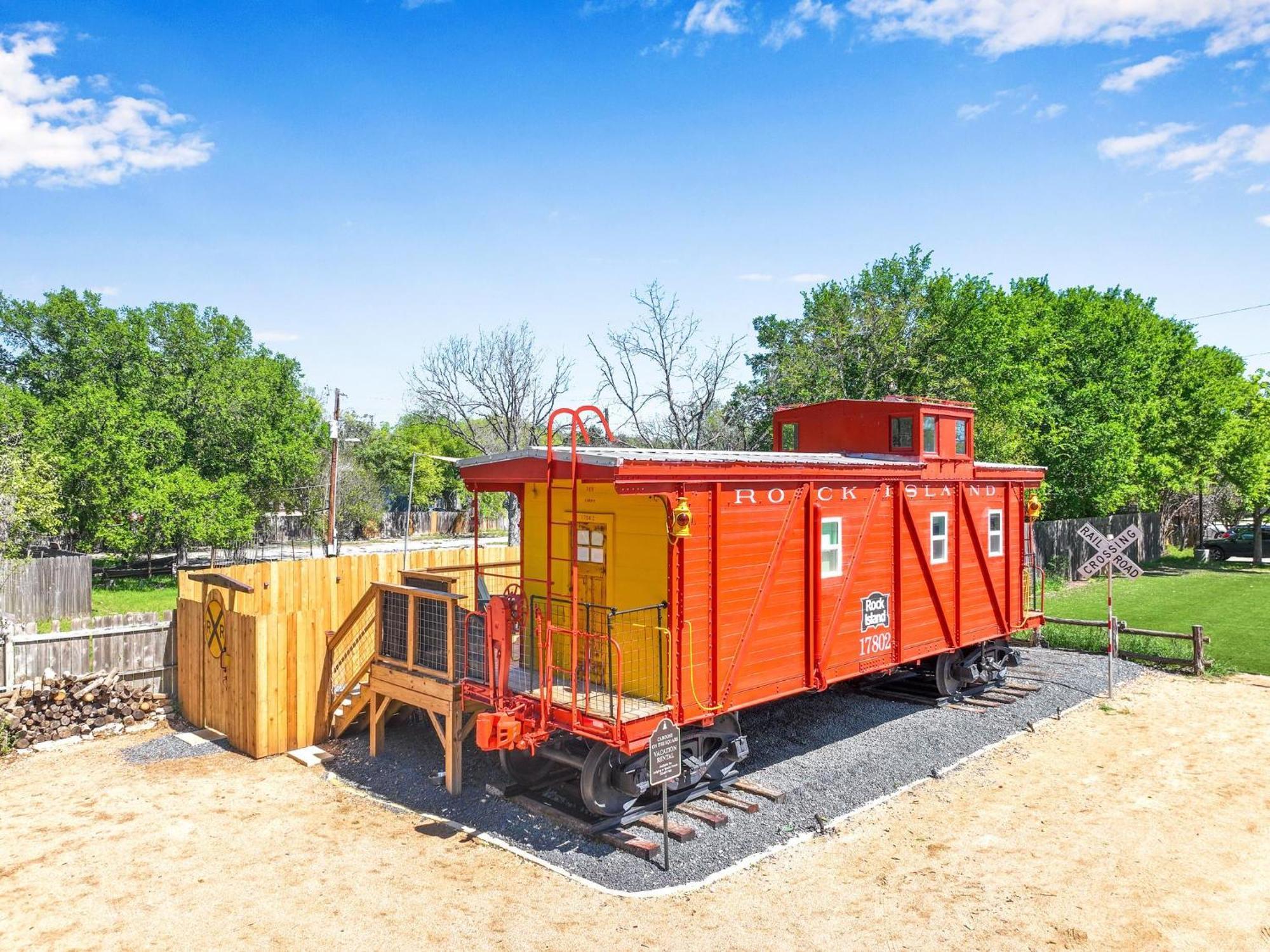 Caboose On The Square Villa Wimberley Ngoại thất bức ảnh