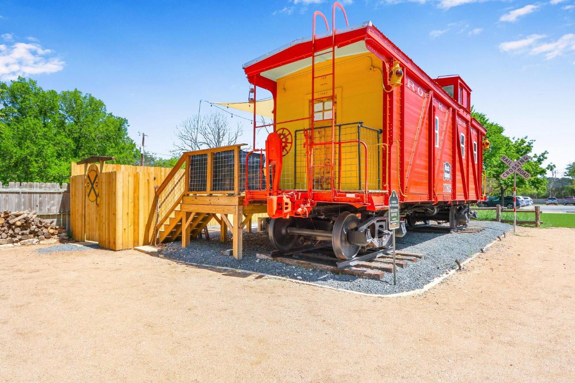 Caboose On The Square Villa Wimberley Ngoại thất bức ảnh